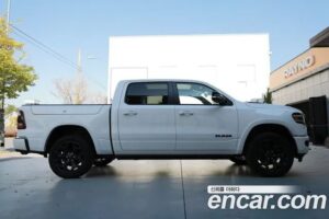Dodge Ram Pick Up 5.7 2022 года из Южной Кореи