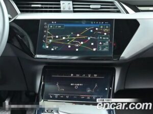 Audi e-tron 55 4WD 2022 года из Южной Кореи