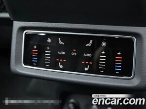 Audi e-tron 55 4WD 2022 года из Южной Кореи