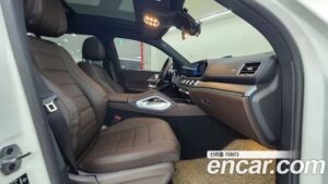 Mercedes-Benz GLS-Class GLS400d 4MATIC 2022 года из Южной Кореи