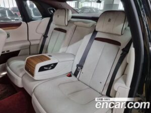 Rolls-Royce Ghost 6.7 V12 2021 года из Южной Кореи