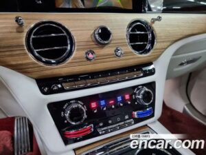 Rolls-Royce Ghost 6.7 V12 2021 года из Южной Кореи