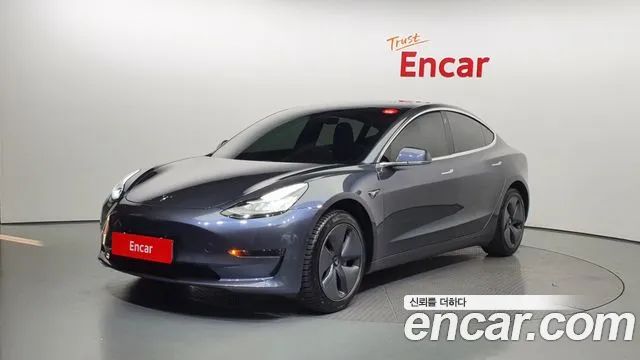 Tesla Model 3 Standard RANGE Plus 2020 года из Кореи