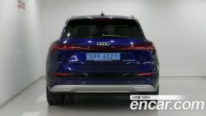 Audi e-tron 55 4WD 2022 года из Южной Кореи