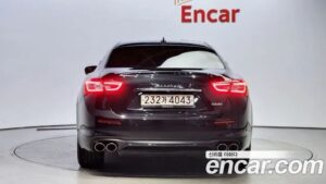 Maserati Ghibli 3.0 Дизель GranLusso 2020 года из Южной Кореи