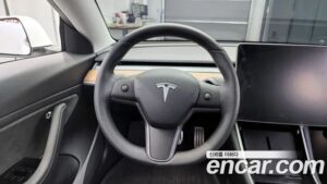 Tesla Model 3 Performance 2020 года из Южной Кореи