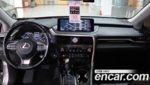 Lexus RX Executive 2020 года из Южной Кореи