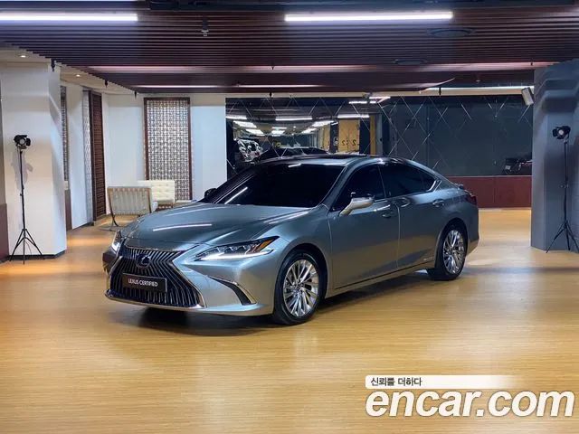 Lexus ES Executive 2019 года из Кореи