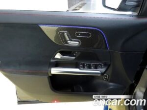 Mercedes-Benz GLA-Class GLA250 4MATIC 2020 года из Южной Кореи