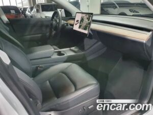 Tesla Model Y LONG RANGE 2021 года из Южной Кореи