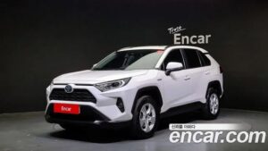 Toyota RAV4 2.5 2WD HYBRID 2020 года из Южной Кореи