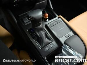 Lexus ES Luxury Plus 2022 года из Южной Кореи