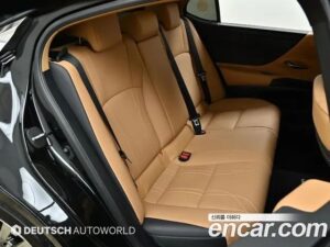 Lexus ES Luxury Plus 2022 года из Южной Кореи