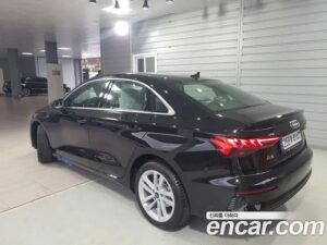 Audi A3 40 TFSI 2023 года из Южной Кореи