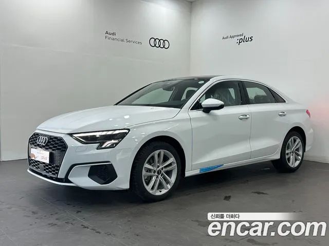 Audi A3 40 TFSI 2023 года из Кореи