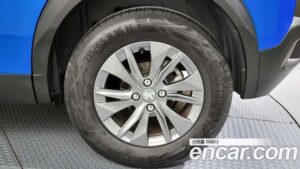 Peugeot 2008 1.5 BlueHDi ALLURE 2021 года из Южной Кореи
