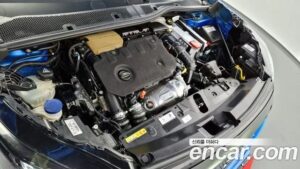 Peugeot 2008 1.5 BlueHDi ALLURE 2021 года из Южной Кореи