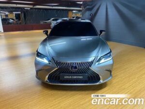 Lexus ES Executive 2021 года из Южной Кореи