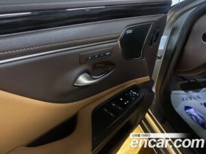 Lexus ES Executive 2021 года из Южной Кореи