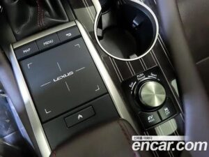 Lexus RX Executive 2021 года из Южной Кореи