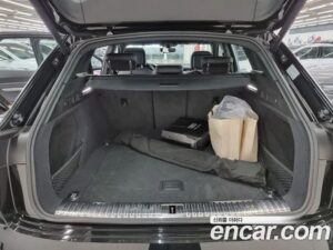 Audi e-tron 55 4WD 2022 года из Южной Кореи
