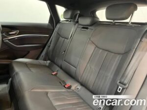 Audi e-tron 55 4WD Sportback 2022 года из Южной Кореи