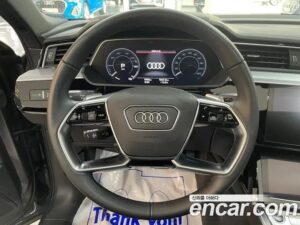Audi e-tron 55 4WD Sportback 2022 года из Южной Кореи