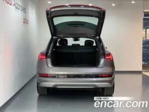 Audi e-tron 55 4WD Sportback 2022 года из Южной Кореи