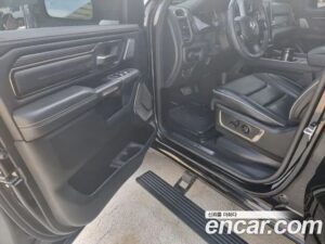 Dodge Ram Pick Up 5.7 2020 года из Южной Кореи