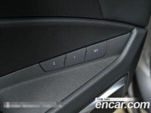 Audi e-tron 55 4WD 2022 года из Южной Кореи