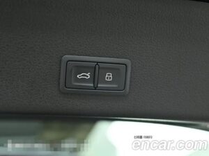 Audi e-tron 55 4WD 2022 года из Южной Кореи
