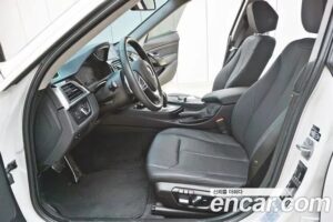 BMW Gran Turismo GT 320d xDrive Premium 2020 года из Южной Кореи