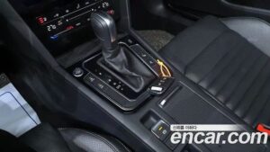 Volkswagen Passat 2.0 TDI 4motion Prestige 2021 года из Южной Кореи