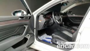 Volkswagen Passat 2.0 TDI 4motion Prestige 2021 года из Южной Кореи