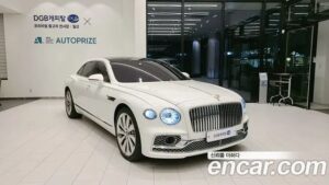 Bentley Flying Spur 4.0 2022 года из Южной Кореи