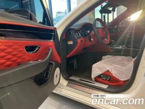 Bentley Flying Spur 4.0 2022 года из Южной Кореи
