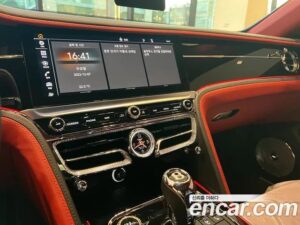 Bentley Flying Spur 4.0 2022 года из Южной Кореи