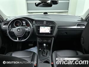 Volkswagen Tiguan 2.0 TDI Premium 2020 года из Южной Кореи