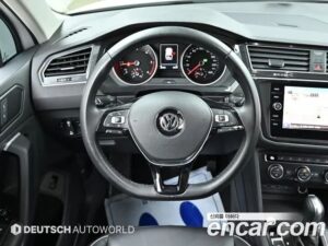 Volkswagen Tiguan 2.0 TDI Premium 2020 года из Южной Кореи