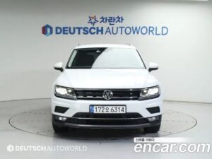 Volkswagen Tiguan 2.0 TDI Premium 2020 года из Южной Кореи