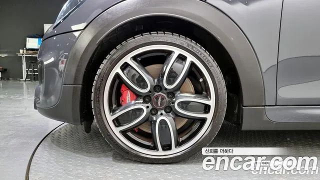 33965415_005.jpg Mini Cooper JCW 2019 года из Южной Кореи