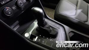 Volkswagen Tiguan 2.0 TDI Premium 2020 года из Южной Кореи