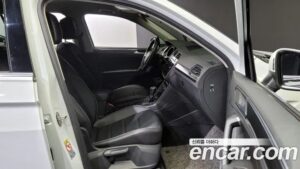 Volkswagen Tiguan 2.0 TDI Premium 2020 года из Южной Кореи