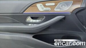 Mercedes-Benz GLS-Class GLS400d 4MATIC 2021 года из Южной Кореи