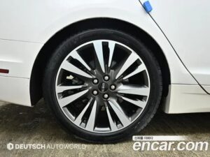 Lincoln MKZ HYBRID 2020 года из Южной Кореи