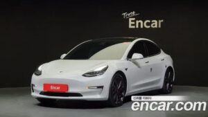 Tesla Model 3 Performance 2020 года из Южной Кореи