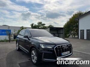 Audi Q7 45 TDI 4WD Premium 2021 года из Южной Кореи
