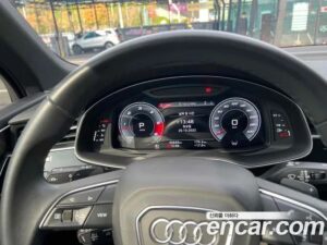 Audi Q7 45 TDI 4WD Premium 2021 года из Южной Кореи