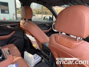 Audi Q7 45 TDI 4WD Premium 2021 года из Южной Кореи
