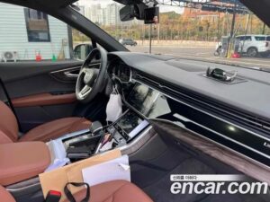 Audi Q7 45 TDI 4WD Premium 2021 года из Южной Кореи